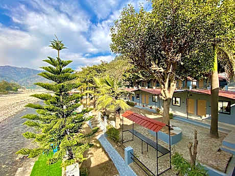 Euphoric River Resort