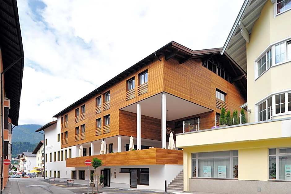 Hotel Goldener Adler Wattens