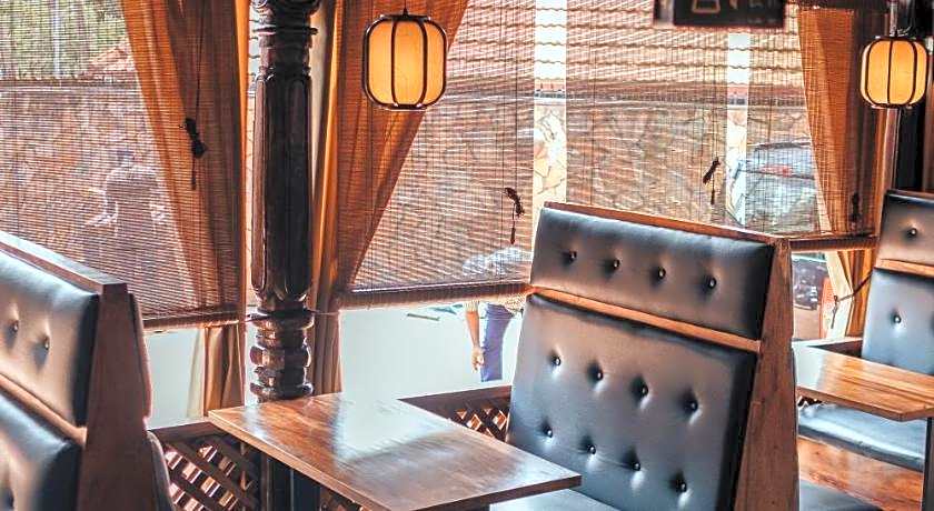 Yushili Hotel & Restaurant