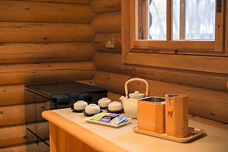 Cottage with Lake View