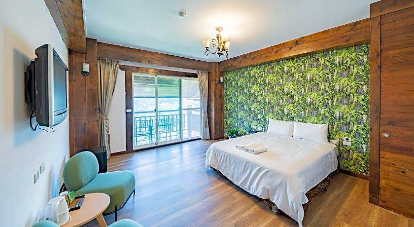 Egmont Mountain House