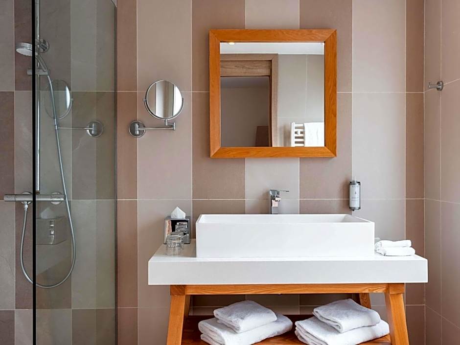 Mercure Maintenon
