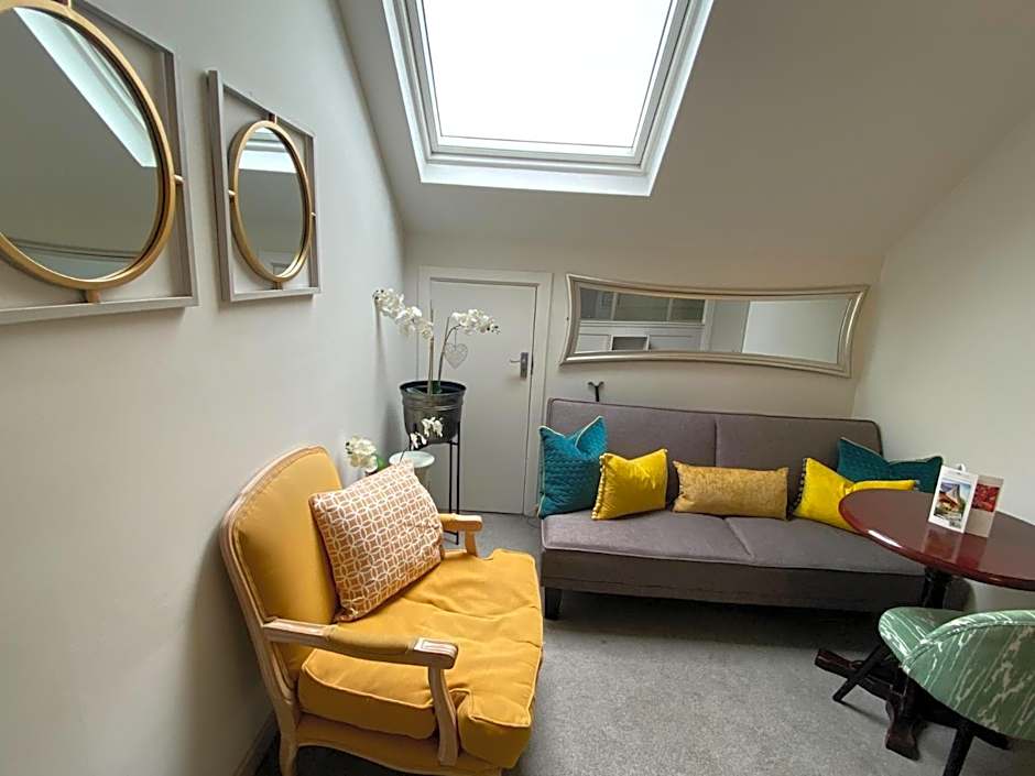 The Town House Hotel