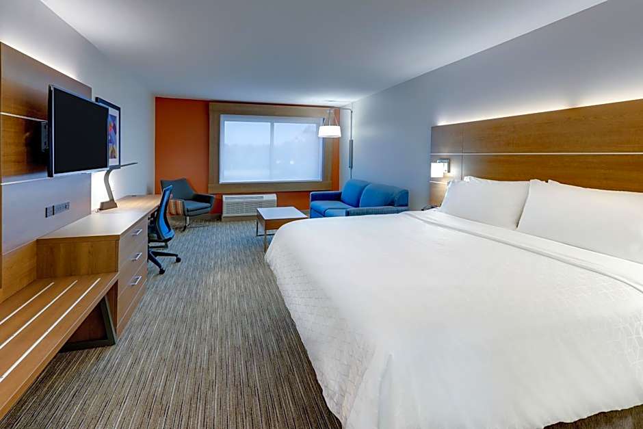 Holiday Inn Express & Suites Middletown - Goshen By IHG