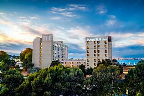 DoubleTree By Hilton Hotel San Francisco Airport