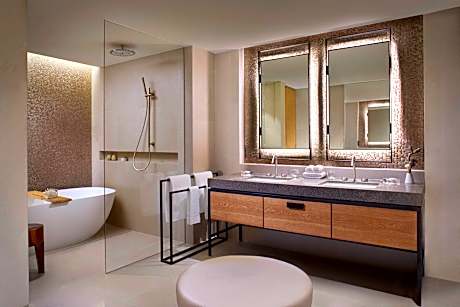 City View, Guest Room, 1 King Bed