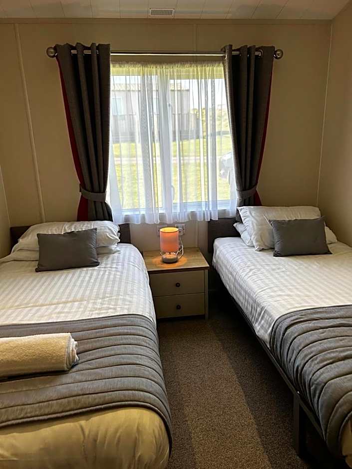 Burrowhead Holiday Village