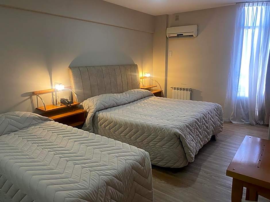 Howard Johnson Hotel Rosario