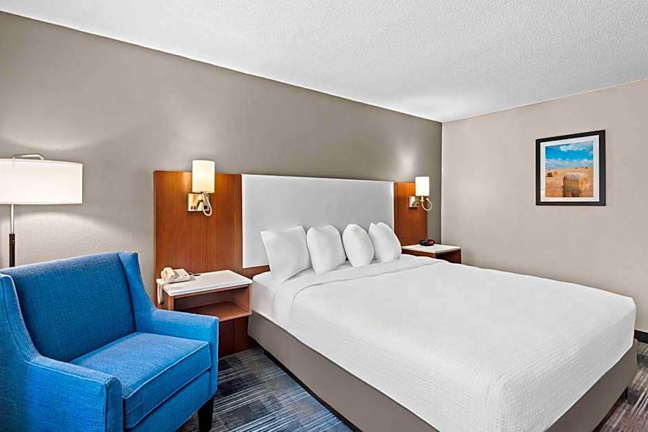 Best Western Ottumwa Inn & Suites