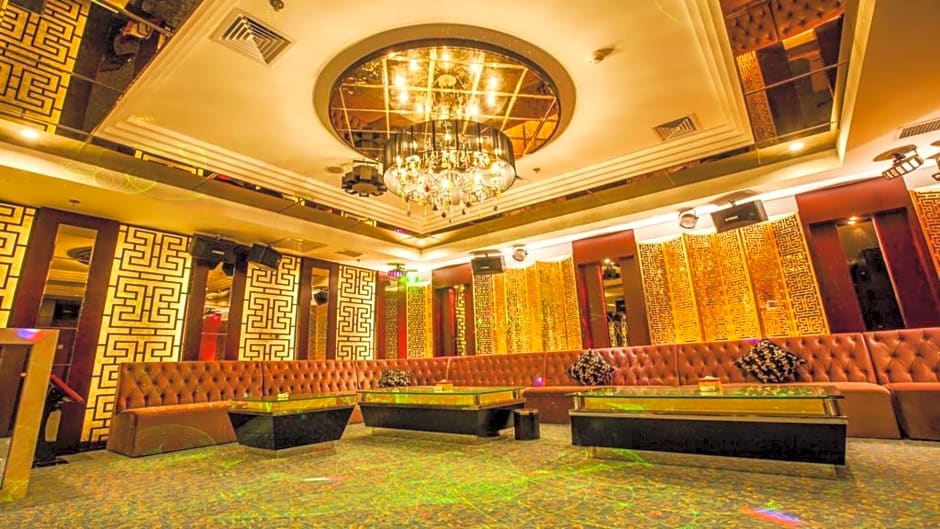 Imperial Palace Hotel