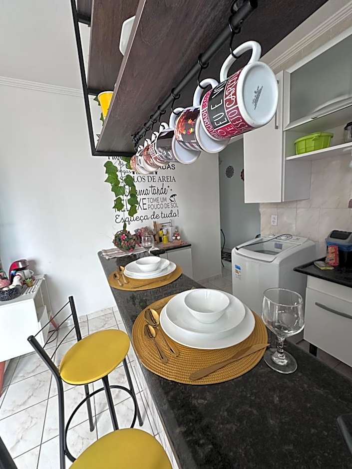 Apto Vista Mar 50m da Praia com estacionamento - O Cantinho da Sol