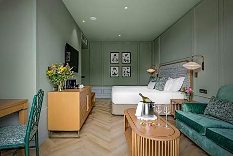 Junior Suite with Garden