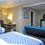 Rodeway Inn & Suites