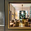 S Paul City Hotel