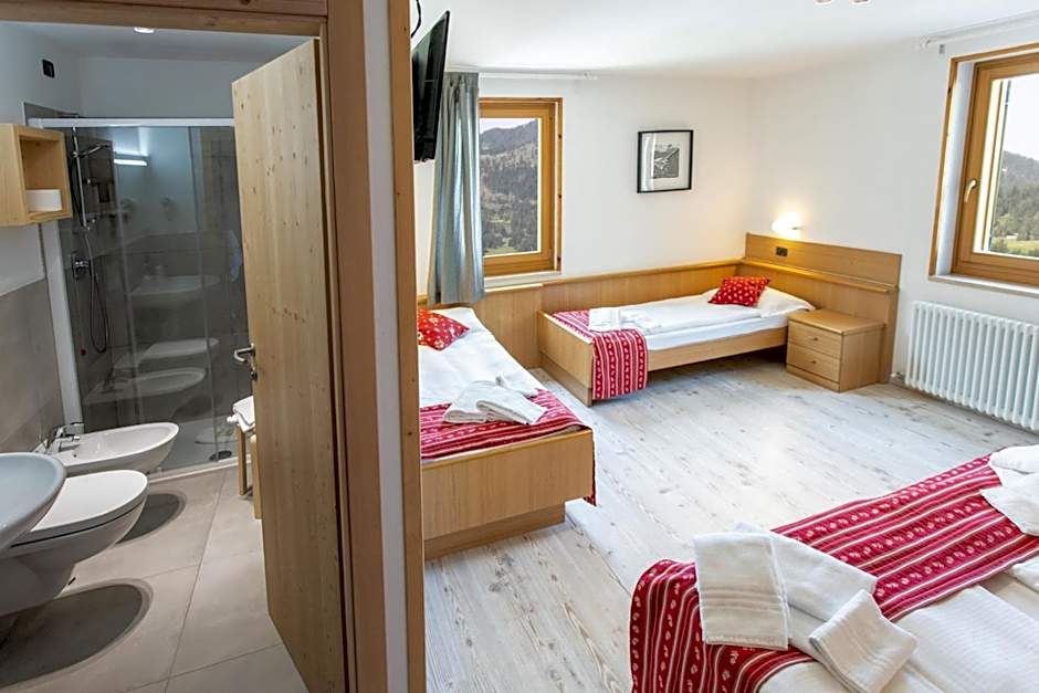 Ciasa Alpina Relax Hotel