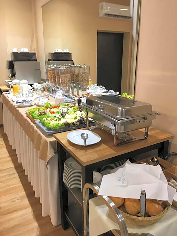 RheinCity Hotel & Boardinghouse