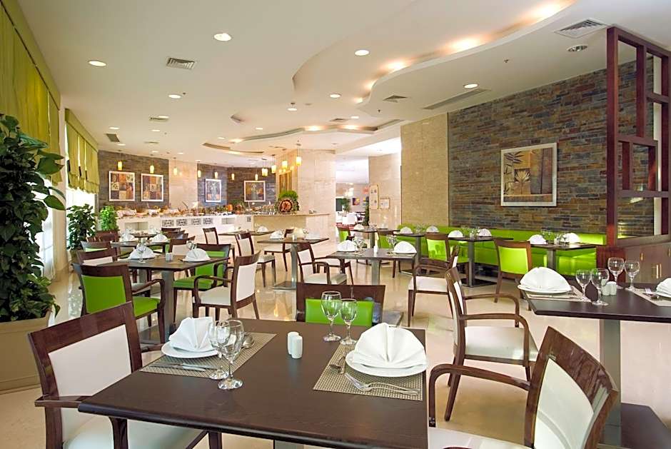 Swiss Inn Teda Hotel & Aqua Park