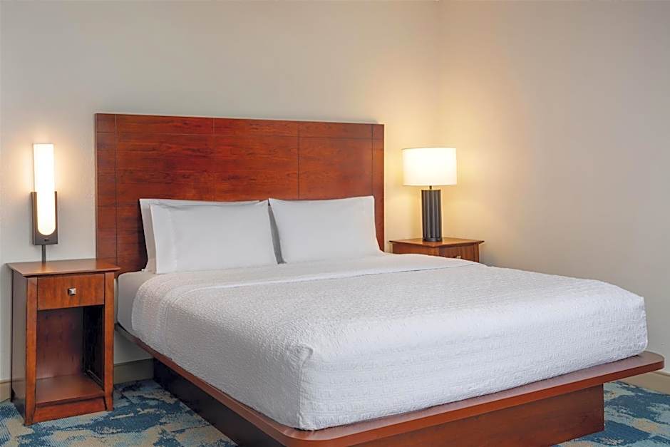 Hampton Inn & Suites Knoxville-Turkey Creek/Farragut