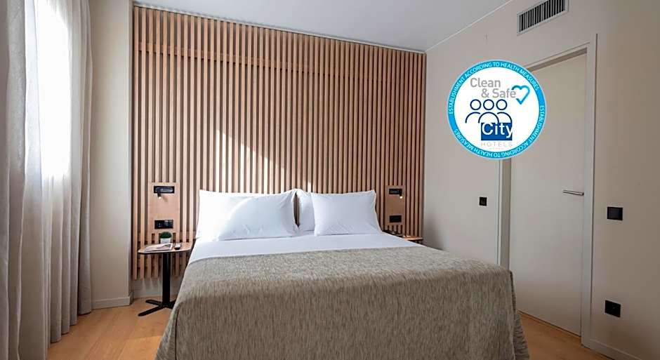Aparthotel Atenea Barcelona