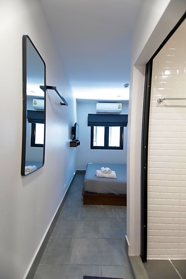 WiRE BANGKOK PRAKHANONG