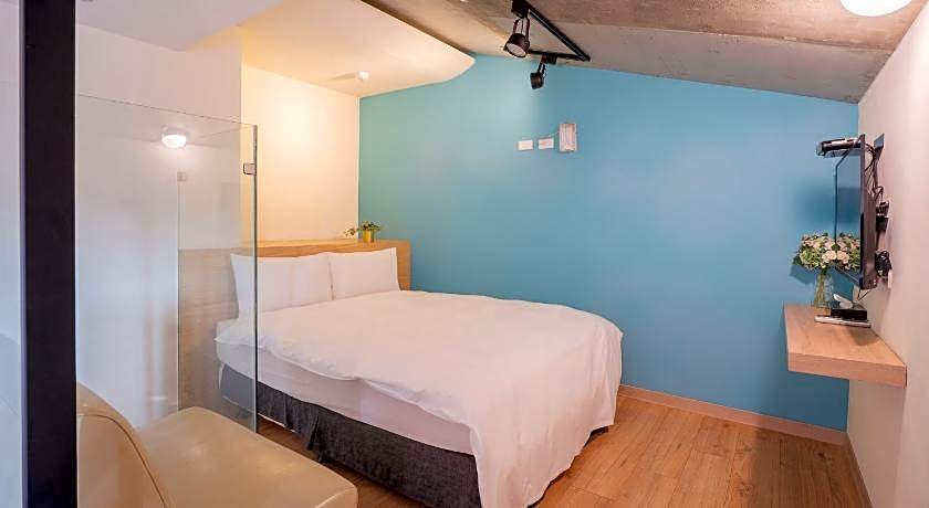 CHECK inn Express Taichung Yizhong