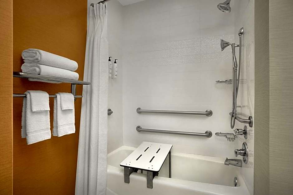 Fairfield Inn & Suites by Marriott Wilmington New Castle
