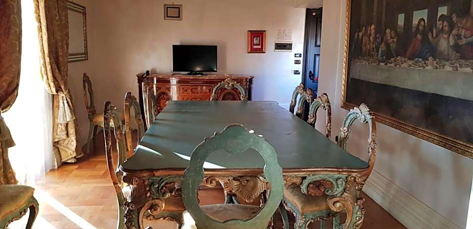 Photo 1 of 10 of Suite