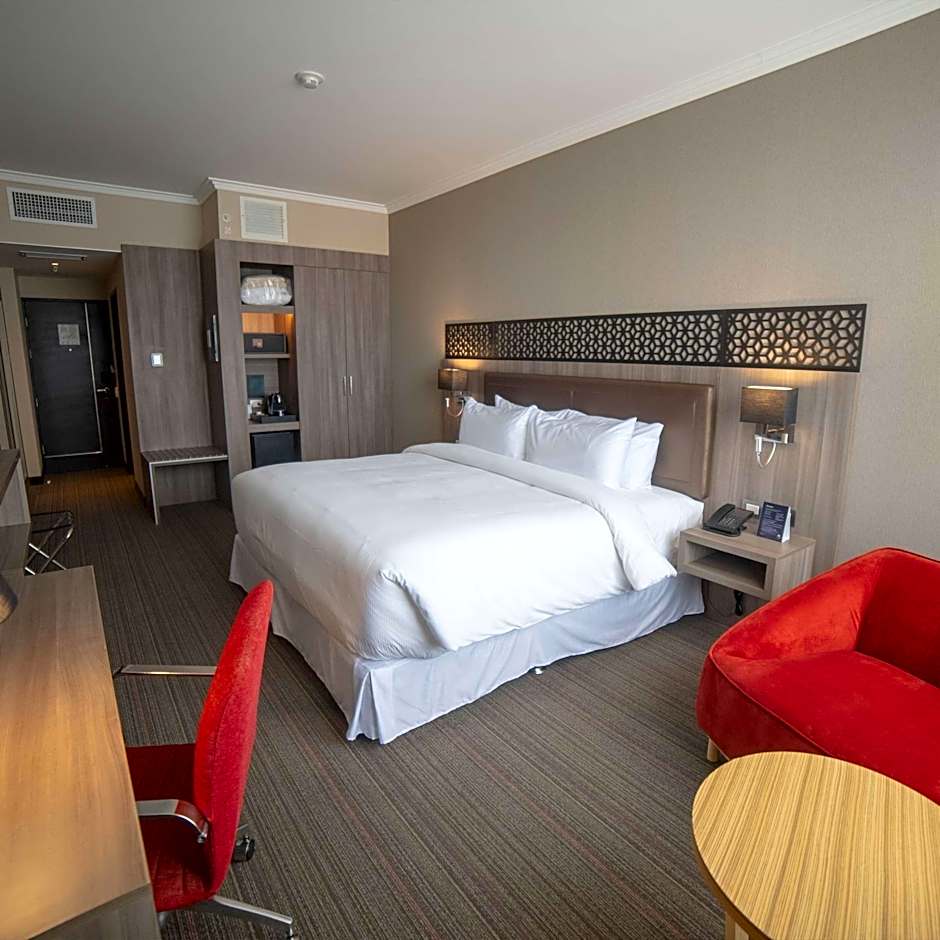 DoubleTree by Hilton Trujillo