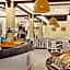 Al Hamra Village Hotel