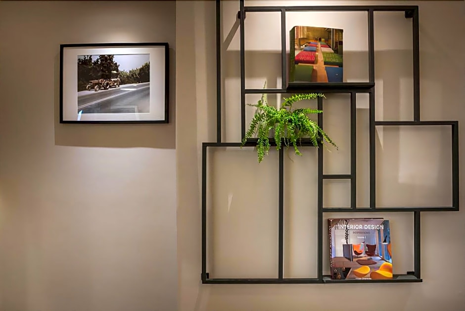 Sun Ray Luxury Aparthotel