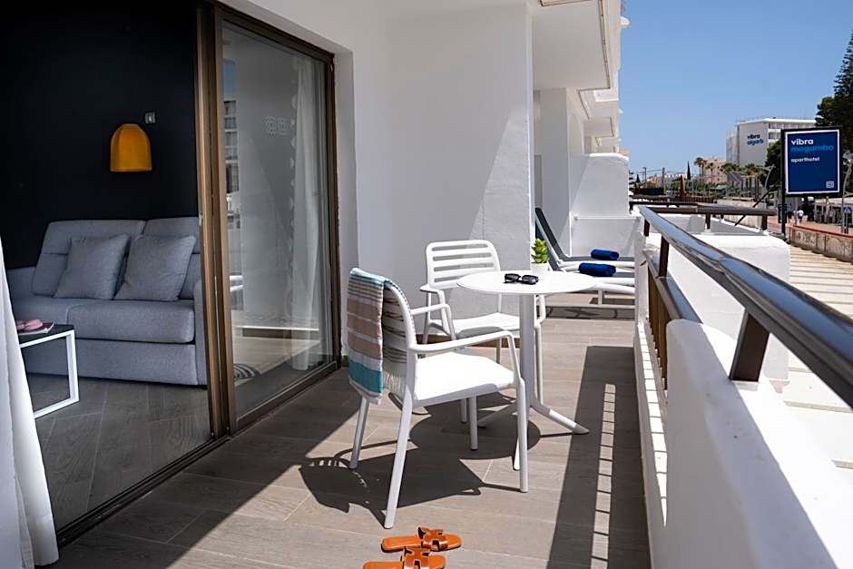 Aparthotel Playasol Mogambo