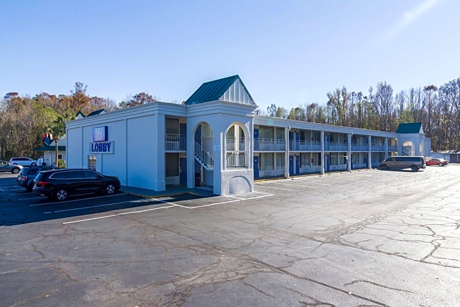 Motel 6-Townsend, GA