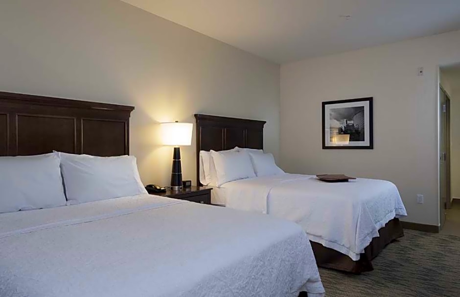 Hampton Inn & Suites by Hilton Airdrie