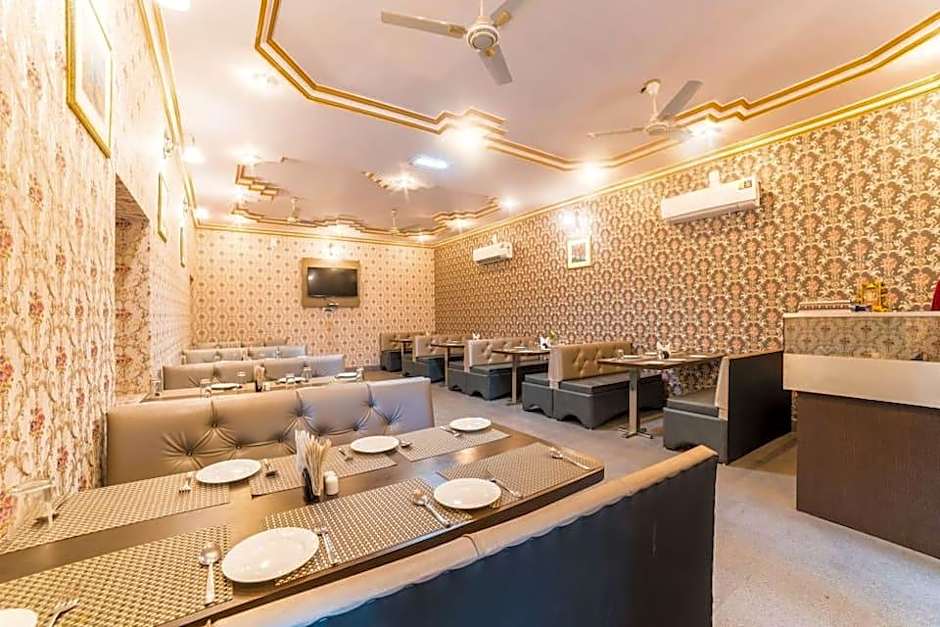 Hotel Hari Bhawan Palace