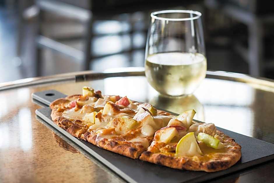 SpringHill Suites by Marriott Los Angeles Burbank/Downtown