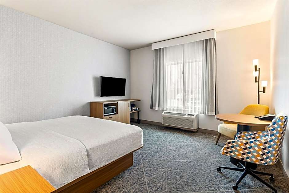 Hampton Inn By Hilton & Suites Merced