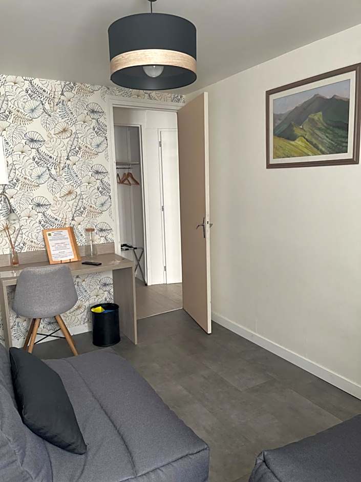 Logis Hôtel Restaurant Cazes Arazat