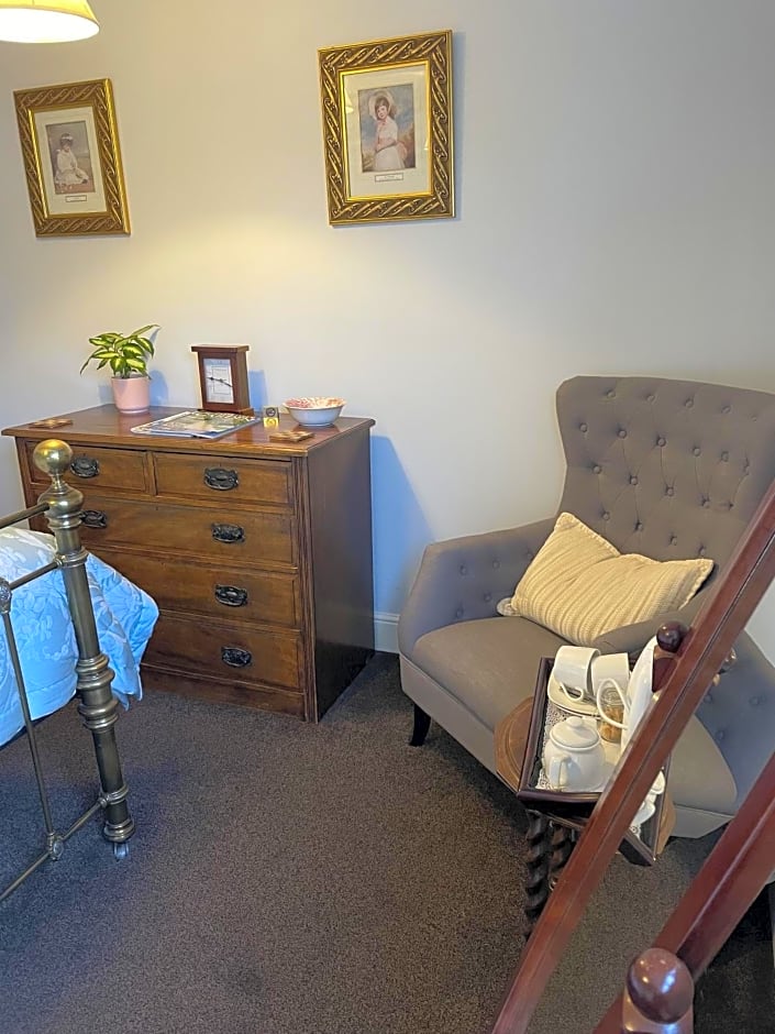 Eagle House - Award Winning B&B and Apartment