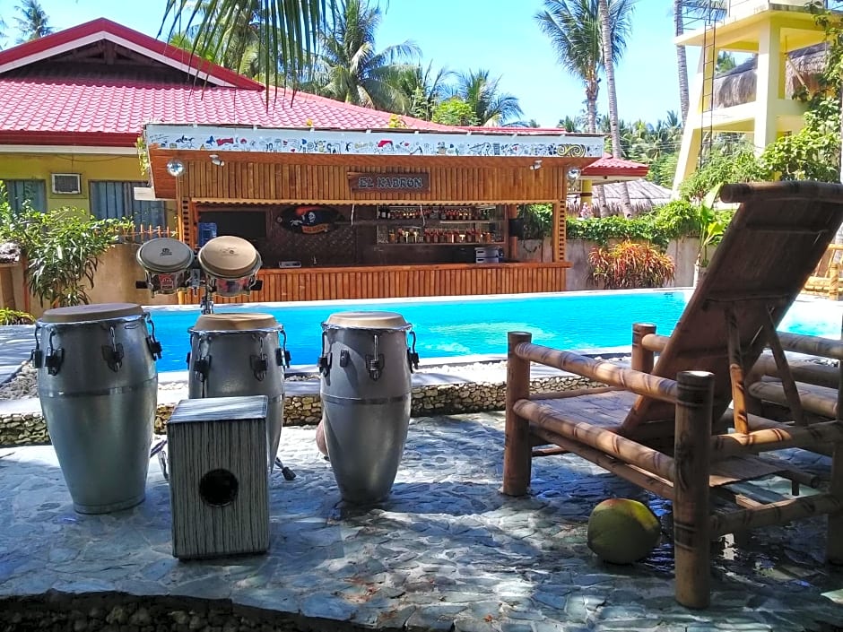 Apo Diver Beach Resort