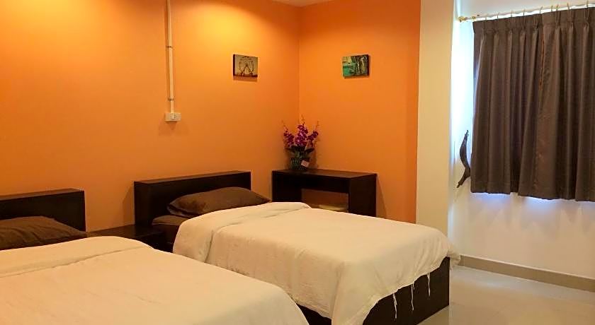 U Dee Room and Coffee Hotel