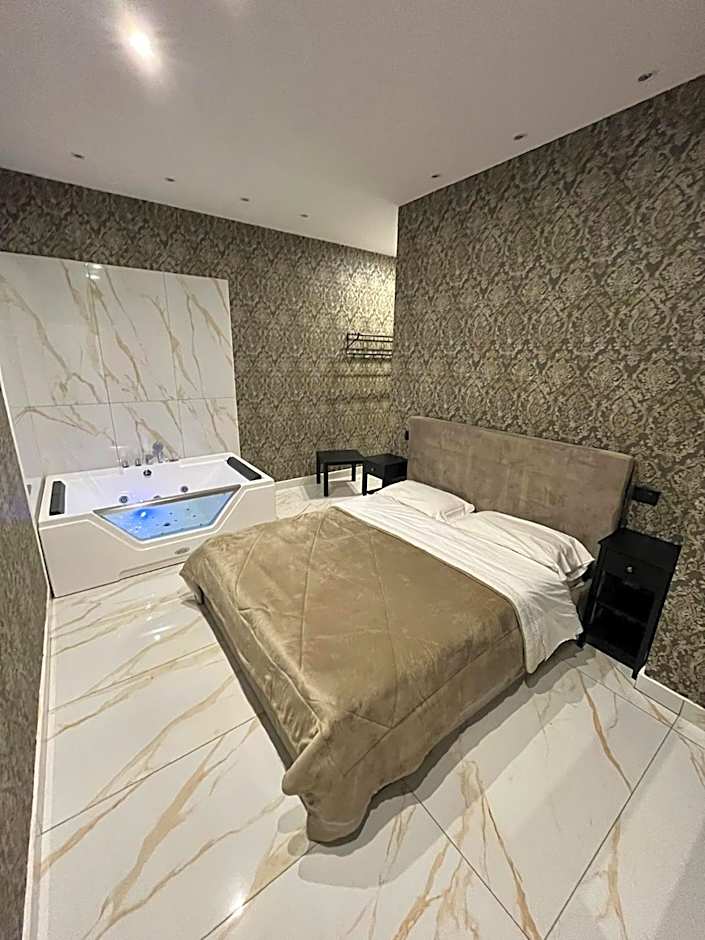 Life Hotel