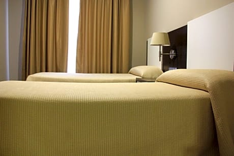 Apartment Capacity 6 Two Bedrooms