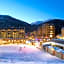 Pinnacle Hotel Whistler