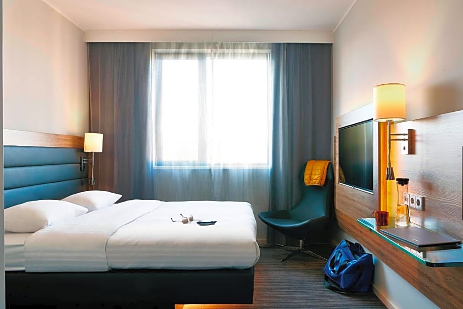 Moxy by Marriott Frankfurt Airport
