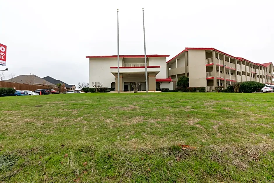 OYO Hotel Irving DFW Airport North