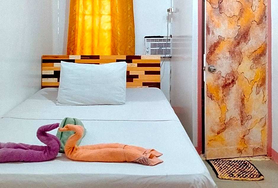RedDoorz @ Jmalls Island Tourist Inn Dinagat Island
