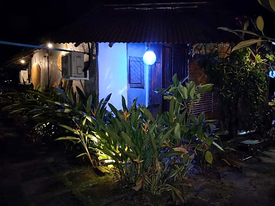 Cahaya Wooden Studio