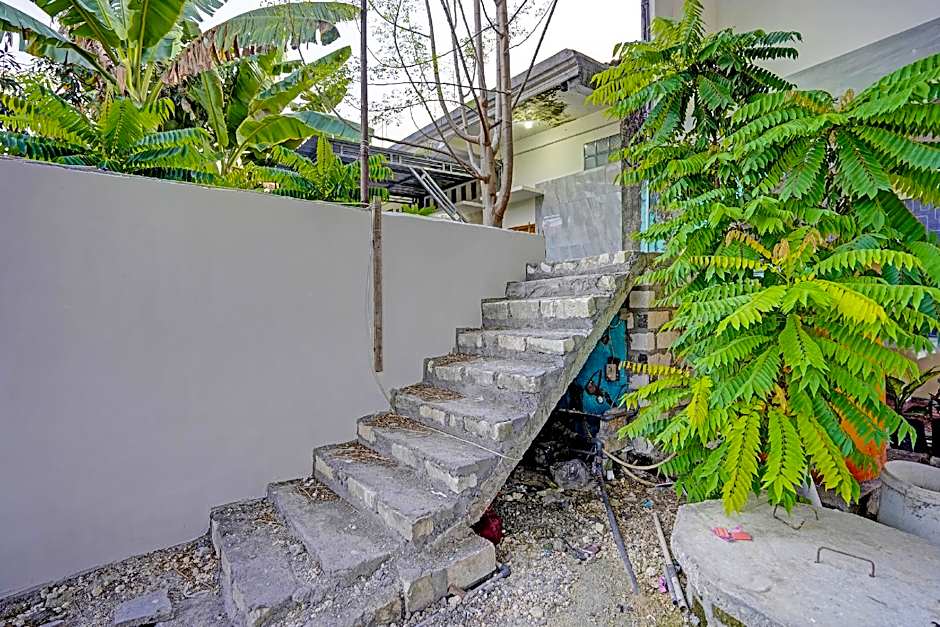 Hotel O Grand Syariah Hagawa Lamongan Near SPORT CENTER LAMONGAN