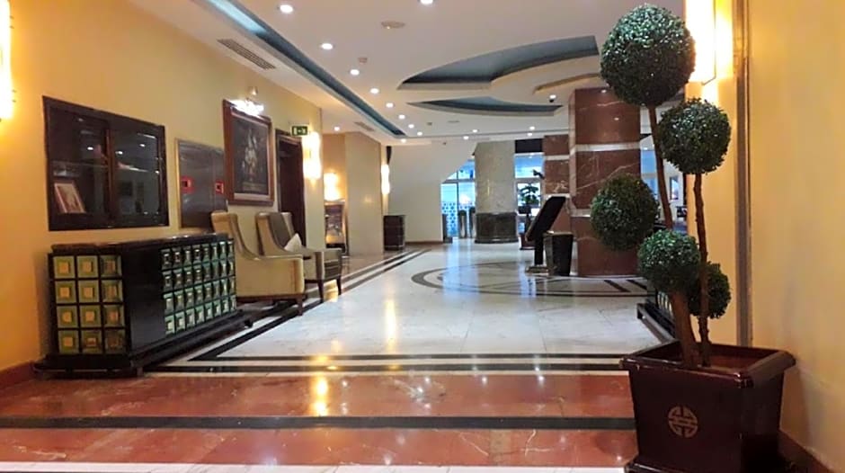 Oasis Hotel