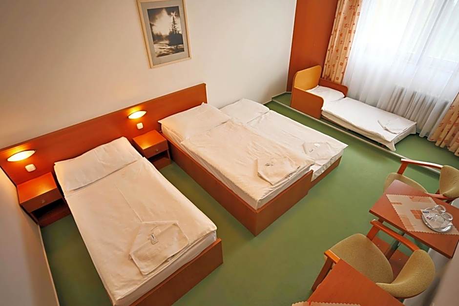 Hotel SOREA HUTNÍK I.